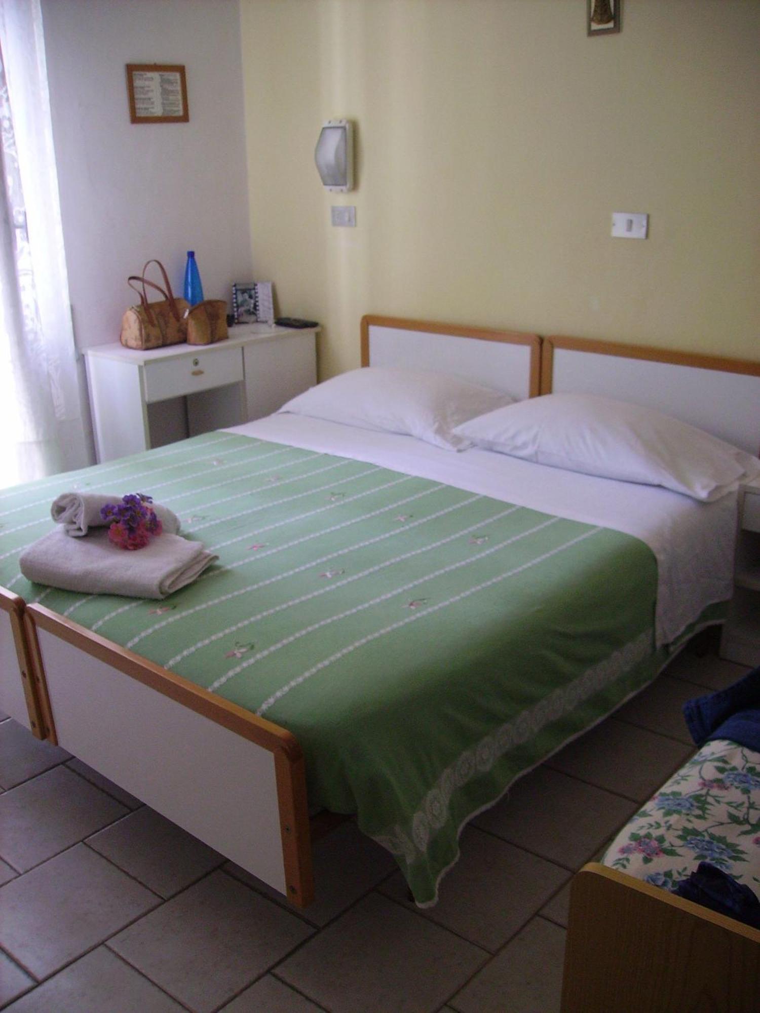Albergo Maria Gabriella Rimini Exterior foto